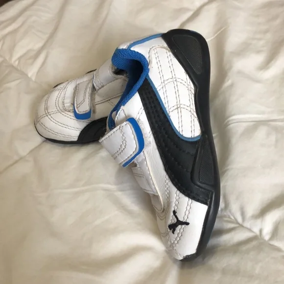 Puma size 5 toddler shoes - Picture 2 of 8